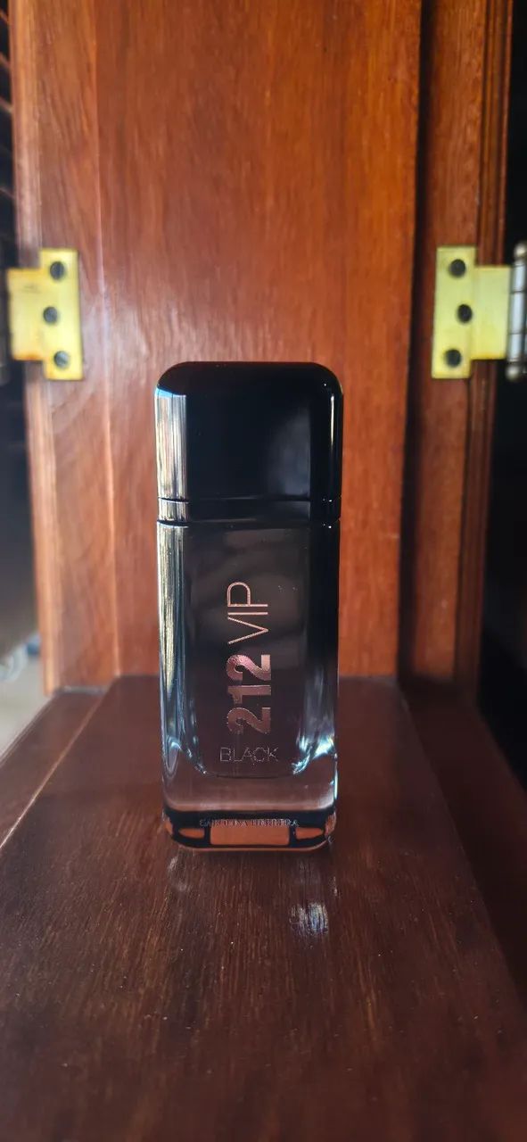 212 Vip Black 100ml - Foto 2