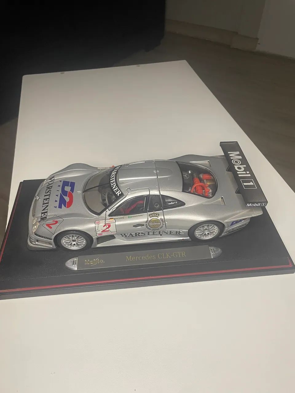 Mercedes-Benz CLK-GTR Warsteiner #2 Maisto 1:18 - Raro para Colecionadores - Foto 3