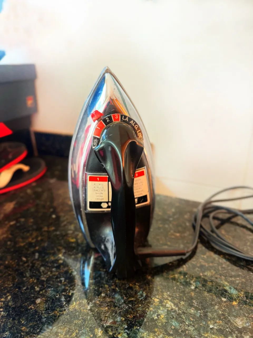 Ferro de passar Black+Decker original - funcionando