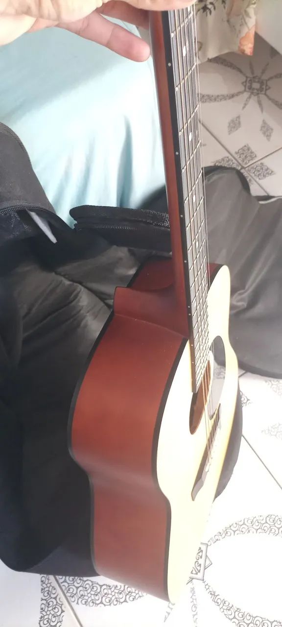Vendo violão arcústico LAUREN com capa  - Foto 4