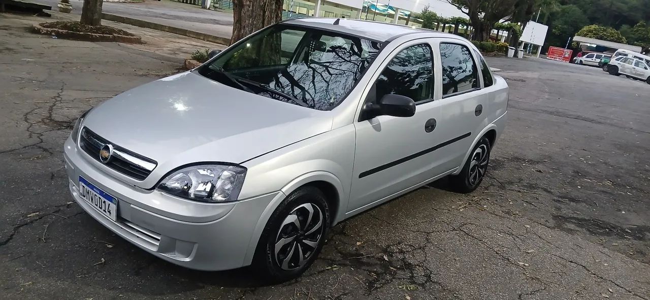 Chevrolet Corsa Sedan 1.0 MPFI 8V 71cv 4P 2004