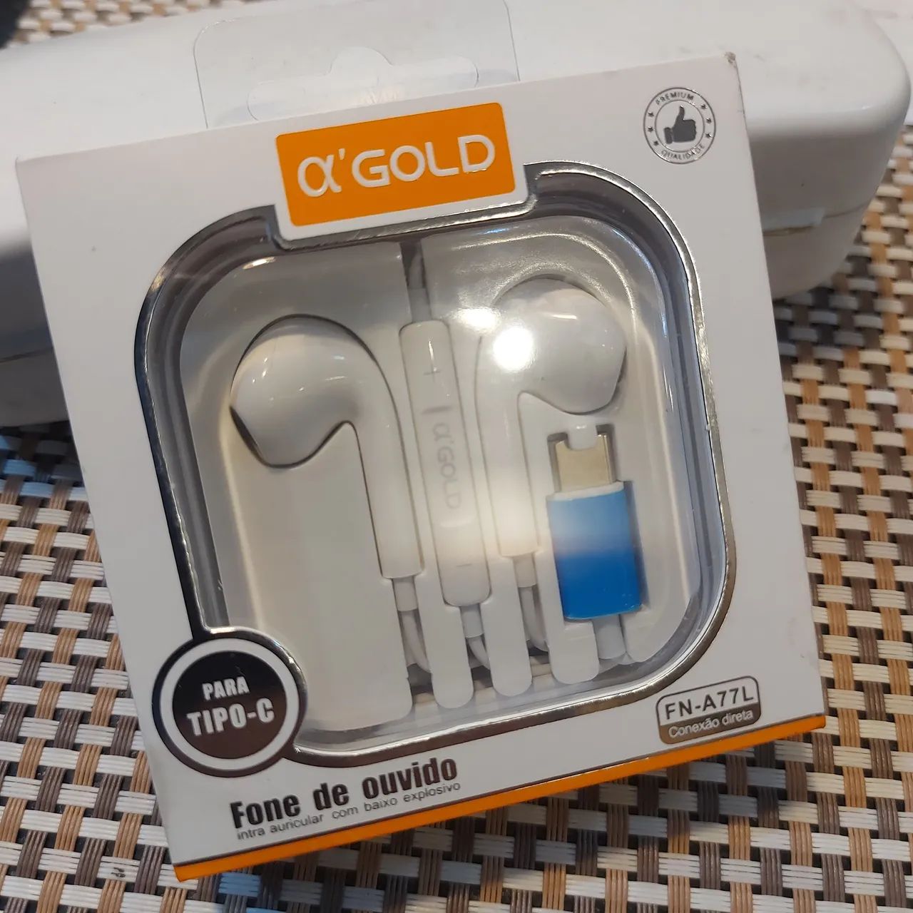 Fone de ouvido Gold para tipo C - Foto 4