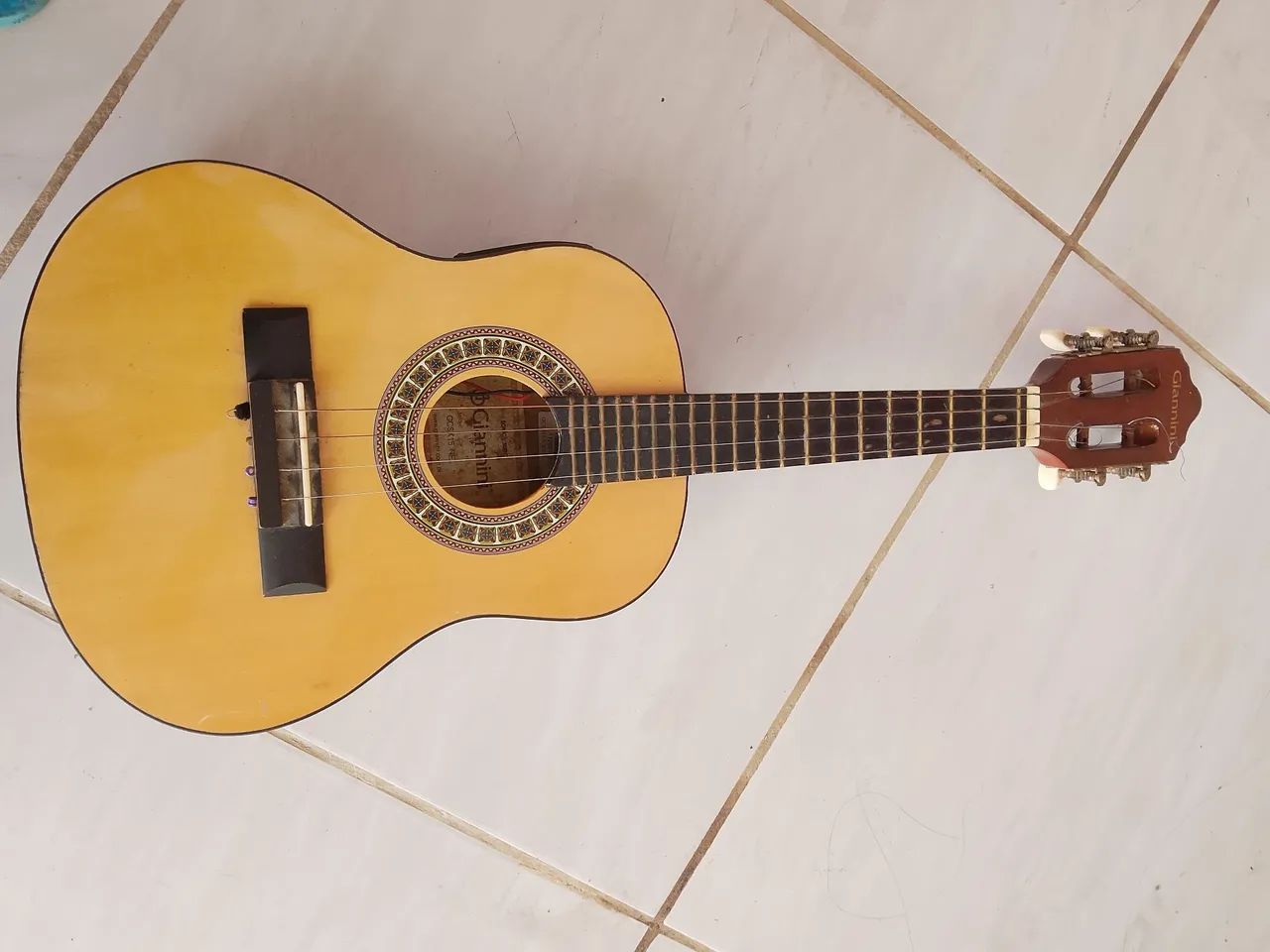 Cavaquinho Giannini elétrico 