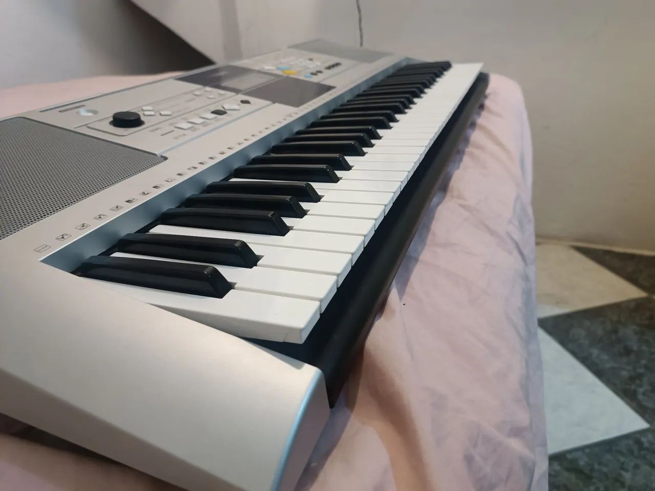 Teclado Yamaha  - Foto 2