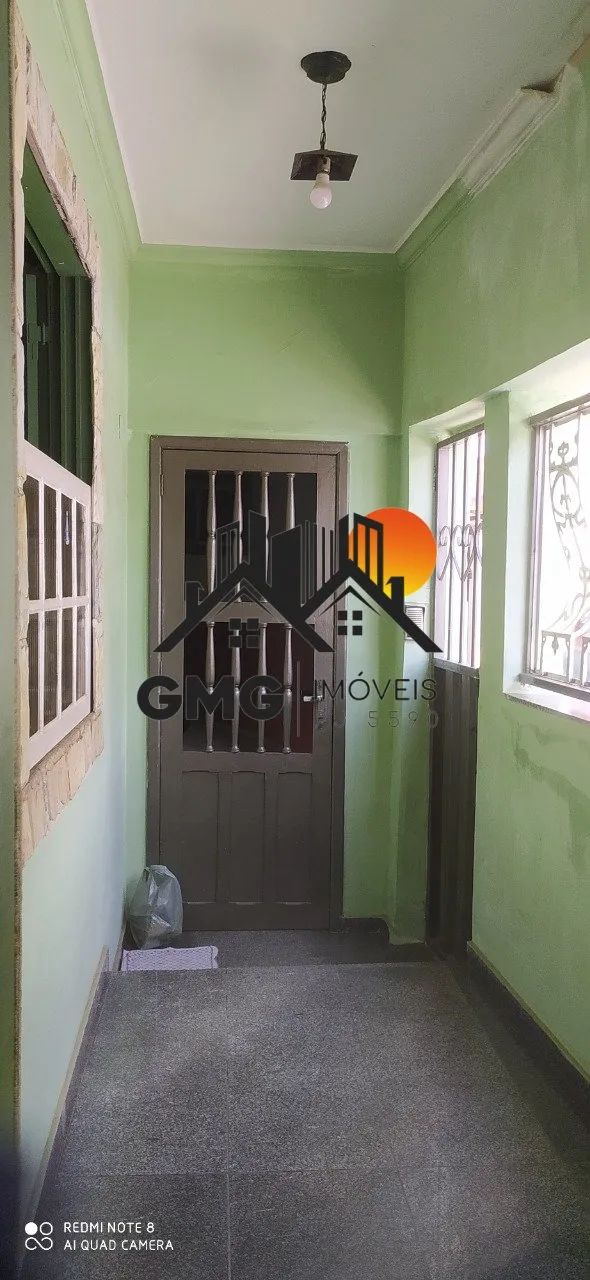 Excelente Casa com Ponto Comercial no Centro - Foto 2