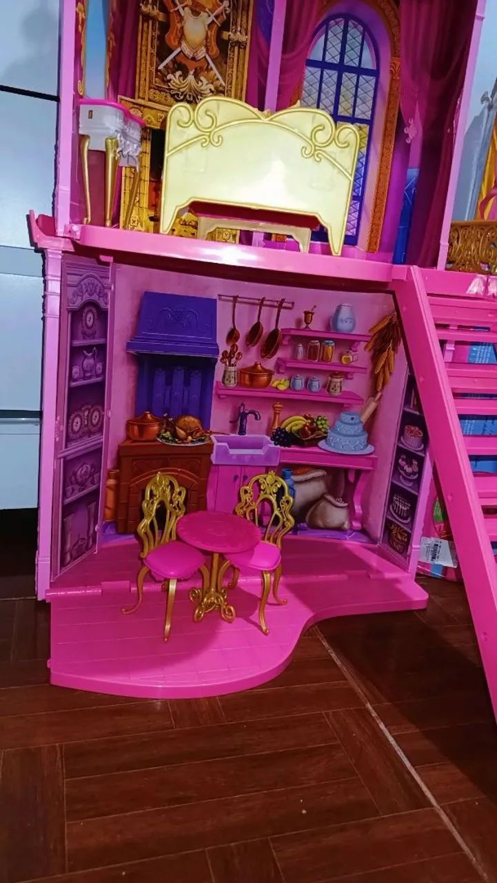 Castelo Barbie e as três mosqueteiras  - Foto 4