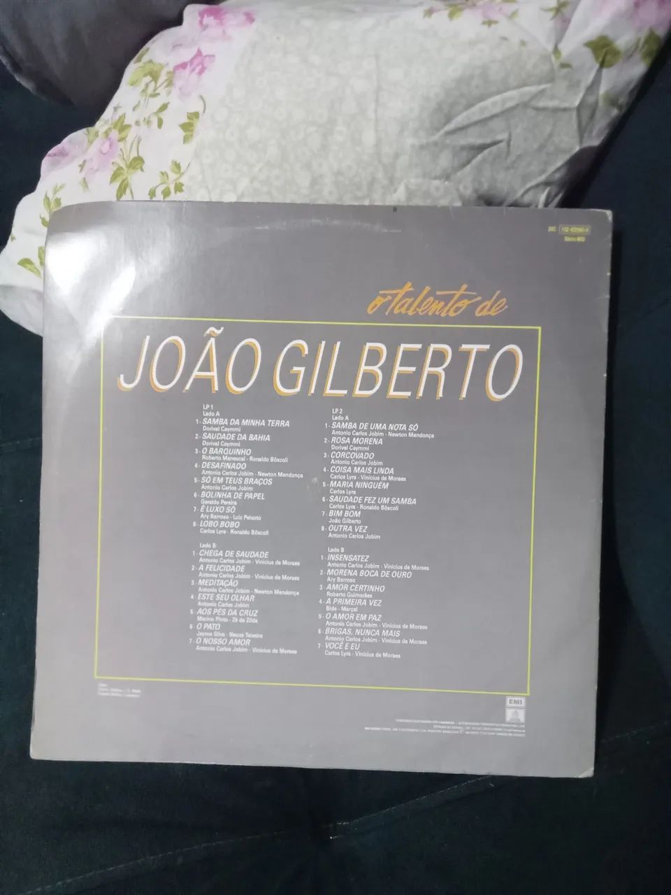 LP disco de vinil duplo O Talento de João Gilberto - Foto 2