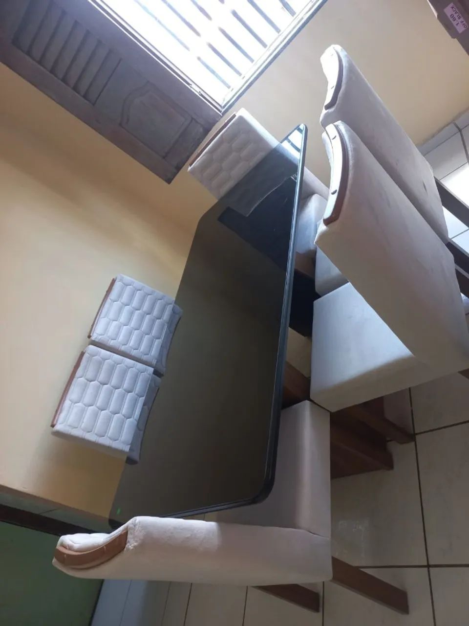 Mesa com 6 cadeiras - Foto 4