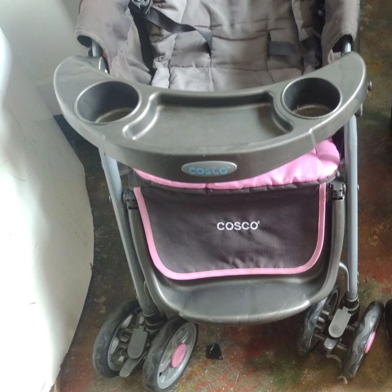 Carrinho de bebê cosco rosa - Foto 2