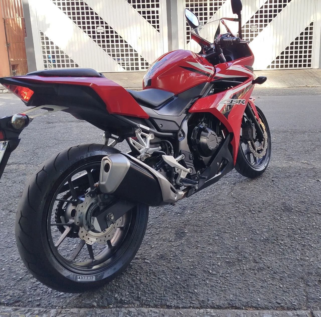 CBR 500 R ano 2017 - Foto 3