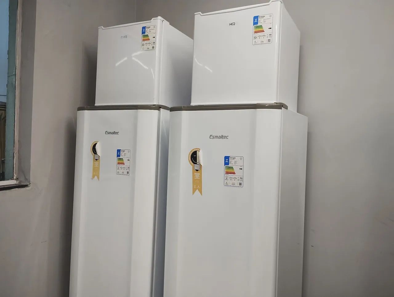Frigobar novo 220V