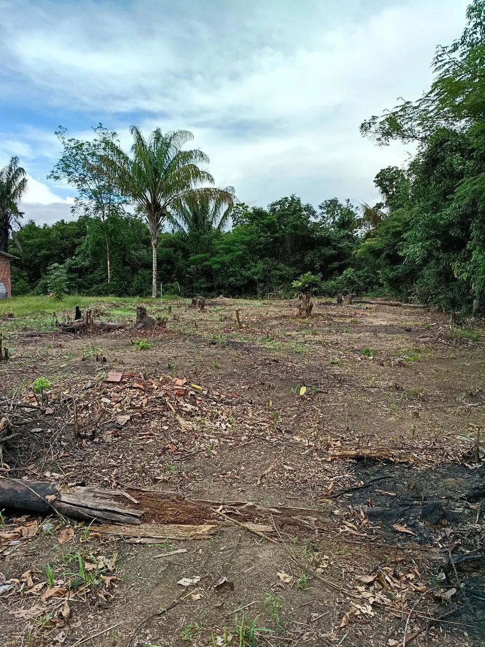 Vende-se terreno 20X50