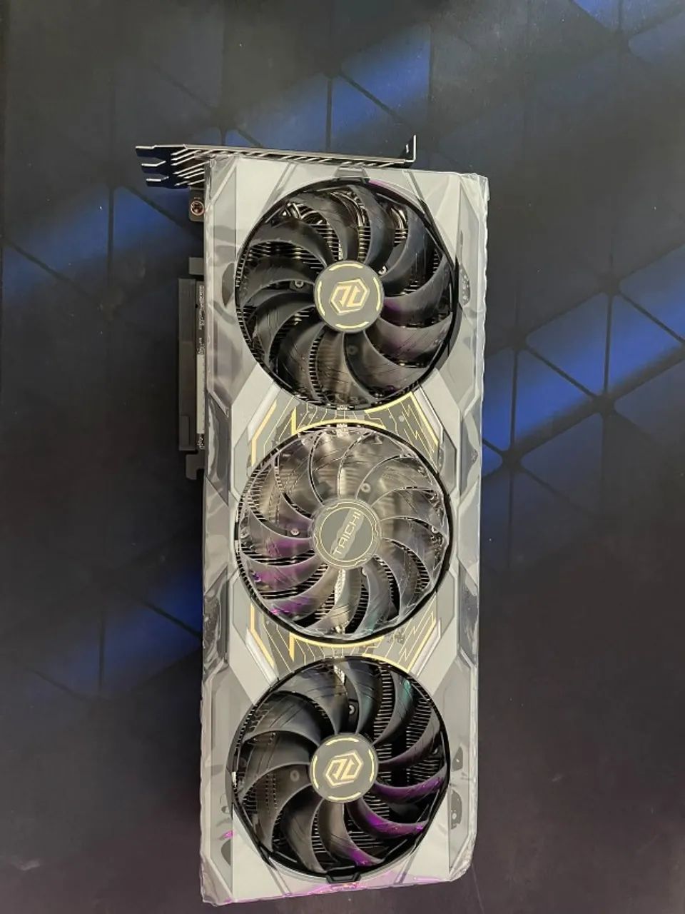 Placa de Video RX 9070 XT Taichi - Foto 3