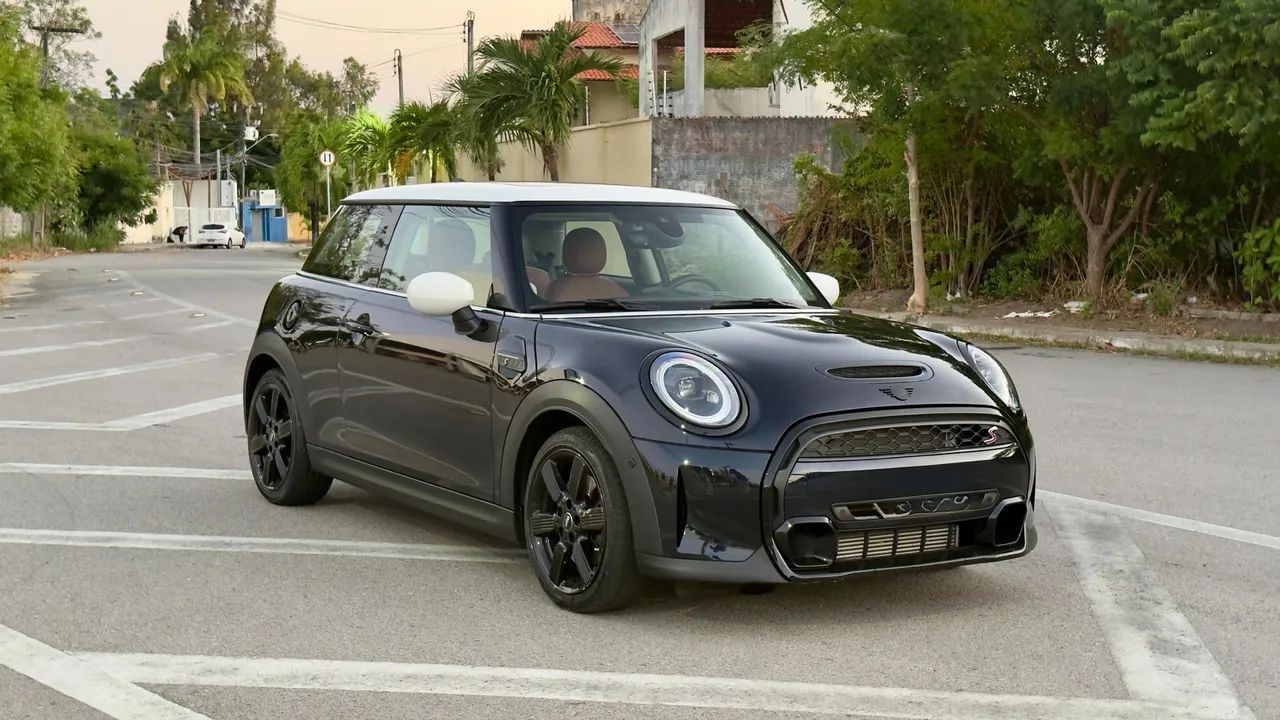 Mini Cooper S 2.0 Turbo 16V 3P Aut. 2024