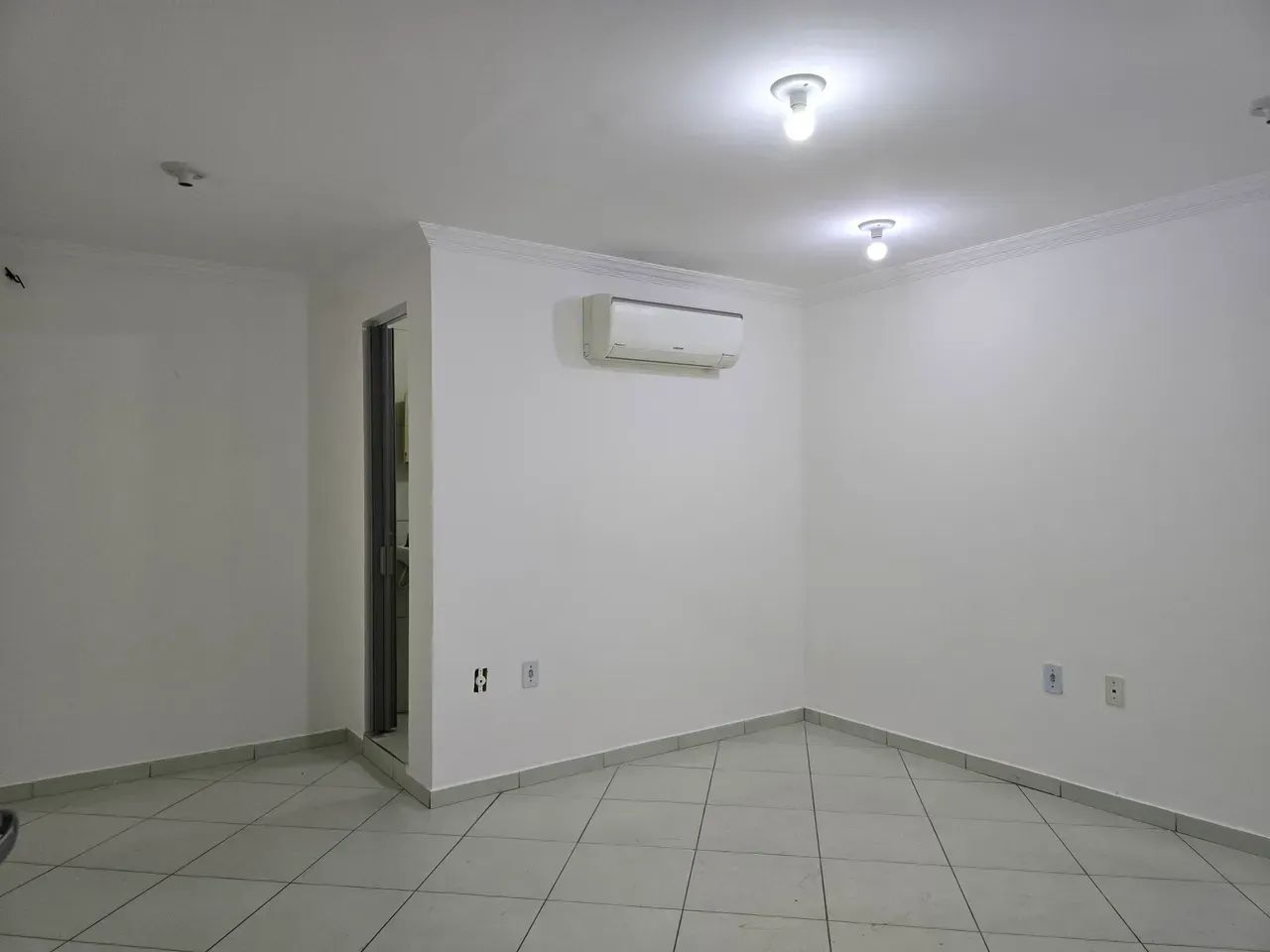 Alugo sala Comercial em Paripe - Foto 2