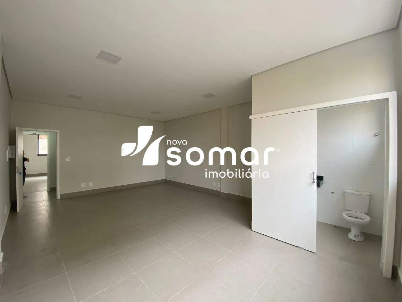 Sala para aluguel, Centro - Divinopolis/MG - Foto 2