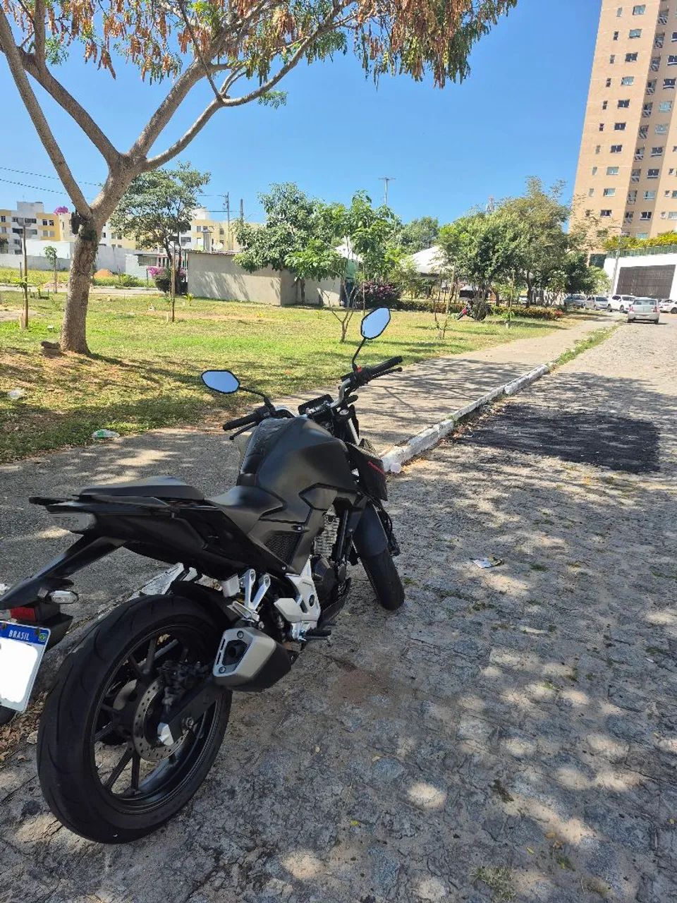 CB 300F Twister - Foto 2