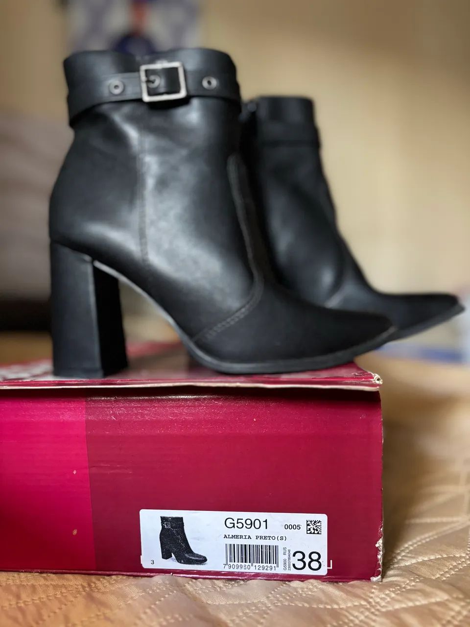 Bota feminina - Foto 4