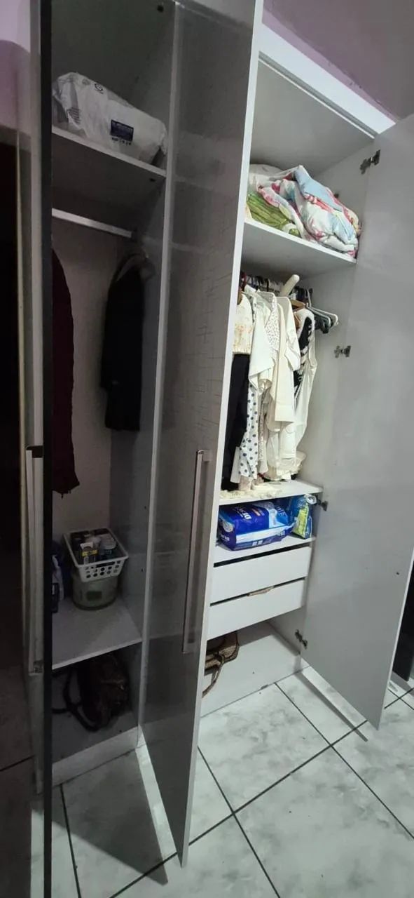 Guarda-roupa 7 portas branco e preto, 2,61 m, com gavetas - Foto 3