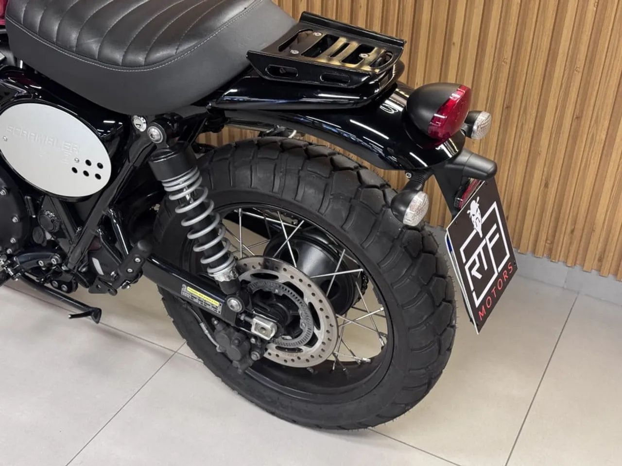 Triumph Scrambler 900CC 2023 - Foto 4