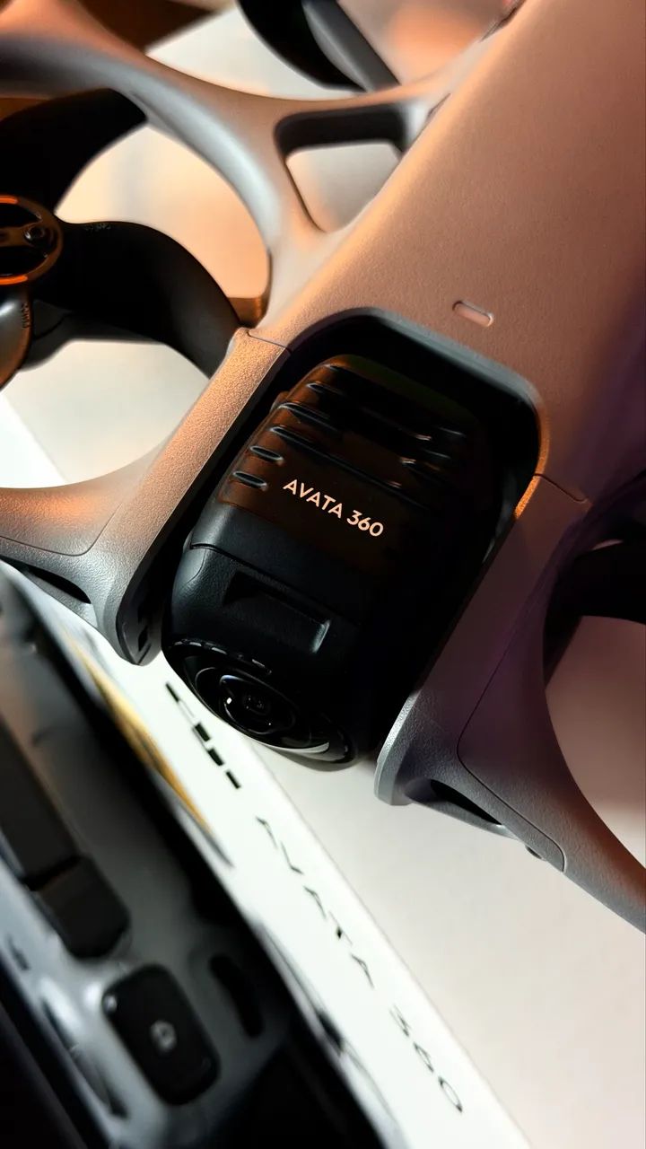 DJI AVATA 360 FLY MORE COMBO COM TELA BR (SEMINOVO) - Foto 2