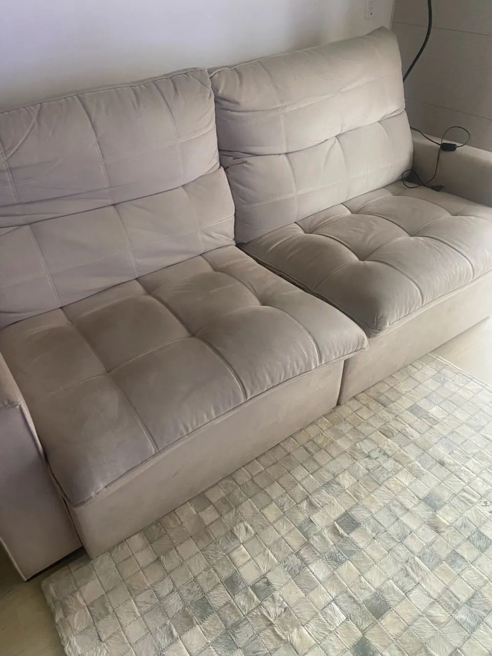 Sofá retrátil e reclinável 3 lugares de suede  - Foto 2