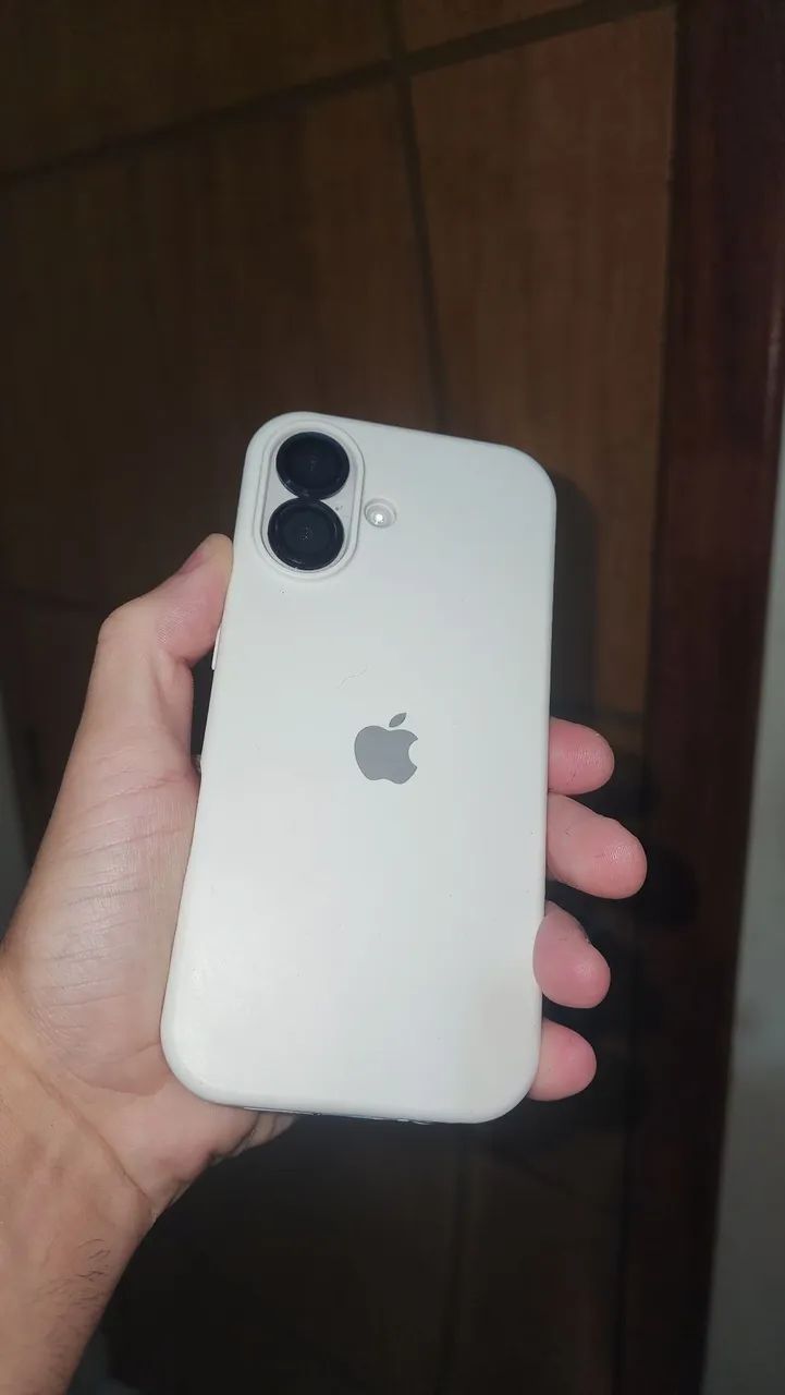 IPhone 17 256gb bat 100%