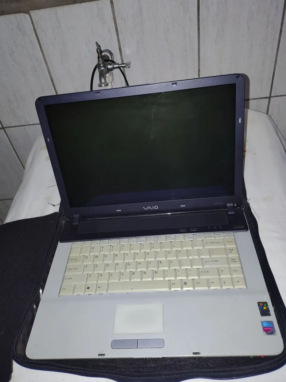 Dois notebooks: Positivo e Sony vaio - Foto 2