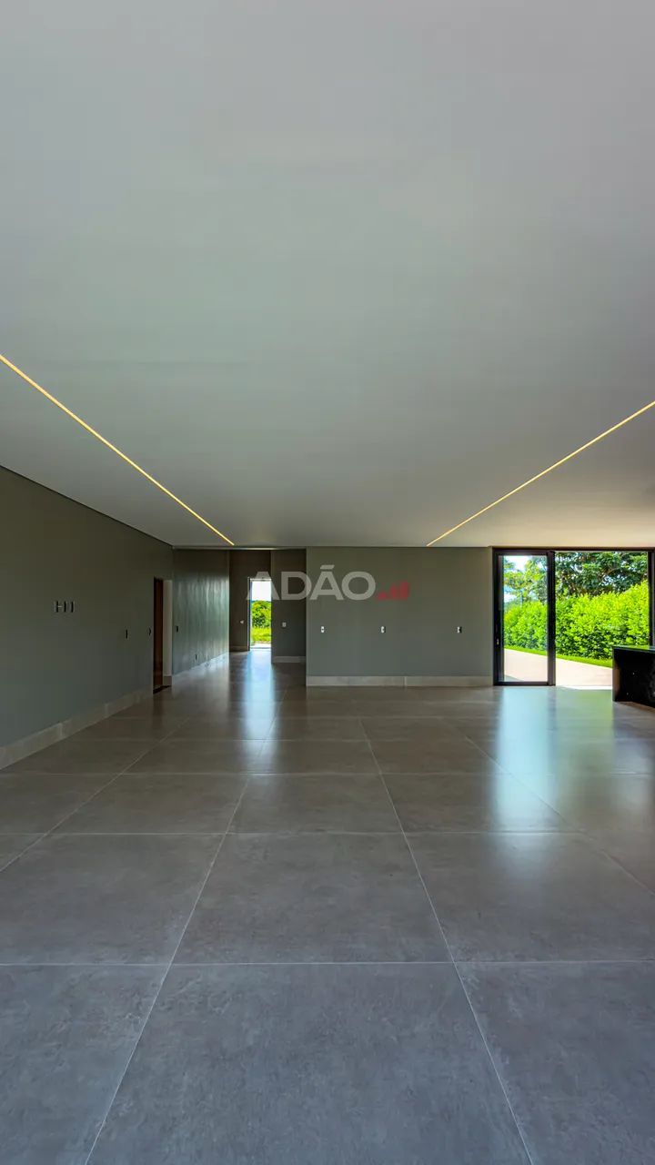 Casa térrea com 4 suítes em condomínio fechado - Foto 3