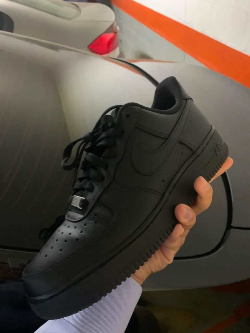 NIKE AIR FORCE ALL BLACK  - Foto 4