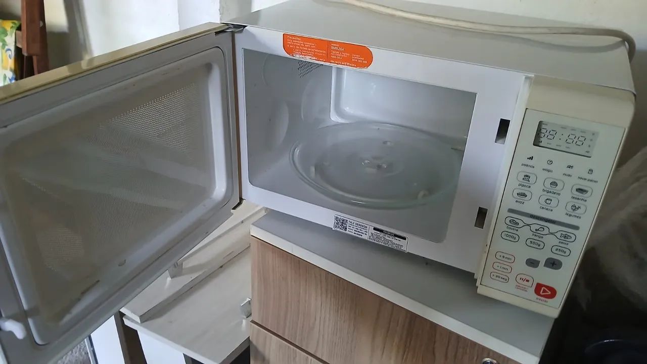 Microondas Brastemp Clean - Foto 3