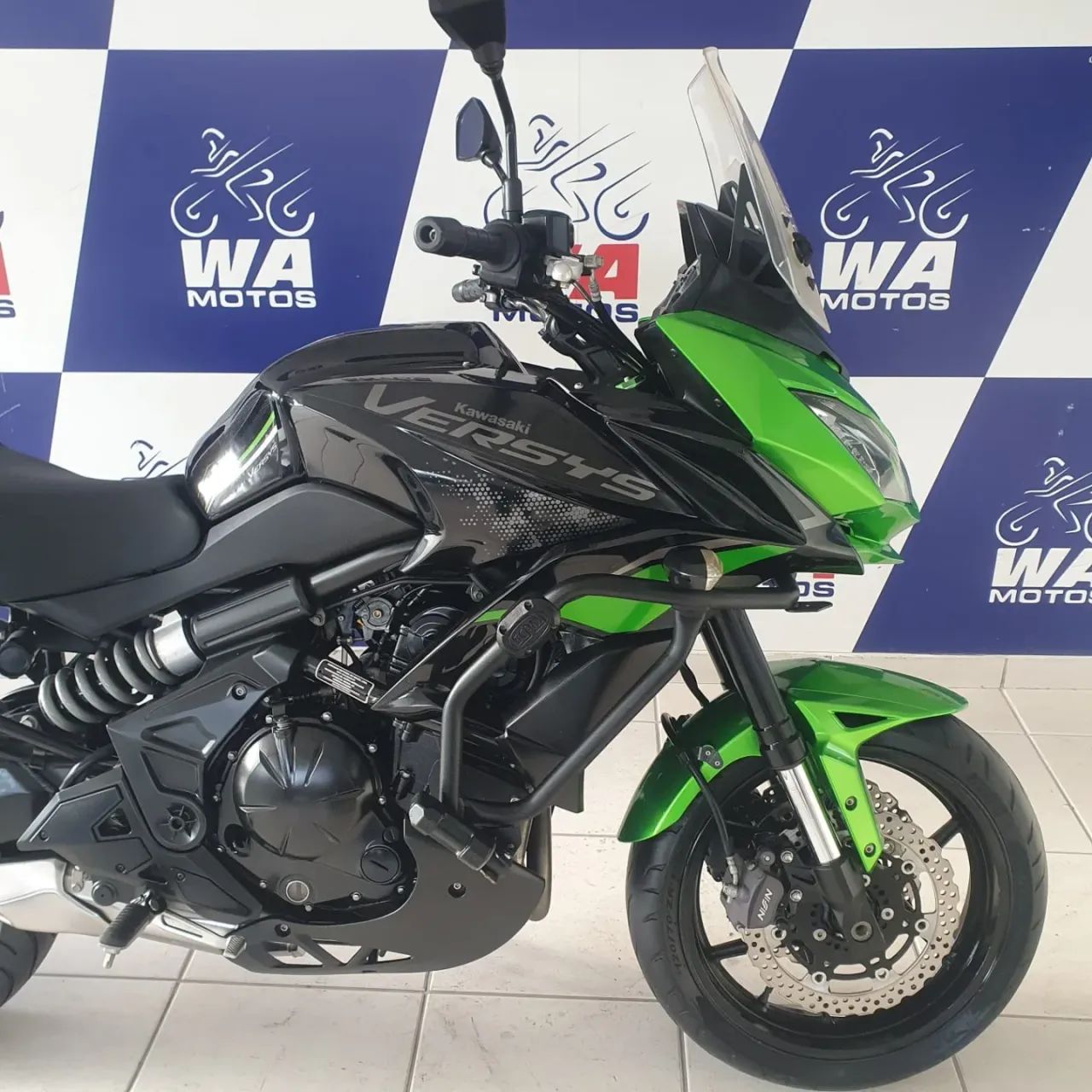KAWASAKI VERSYS ABS VERDE 2021 - Foto 3