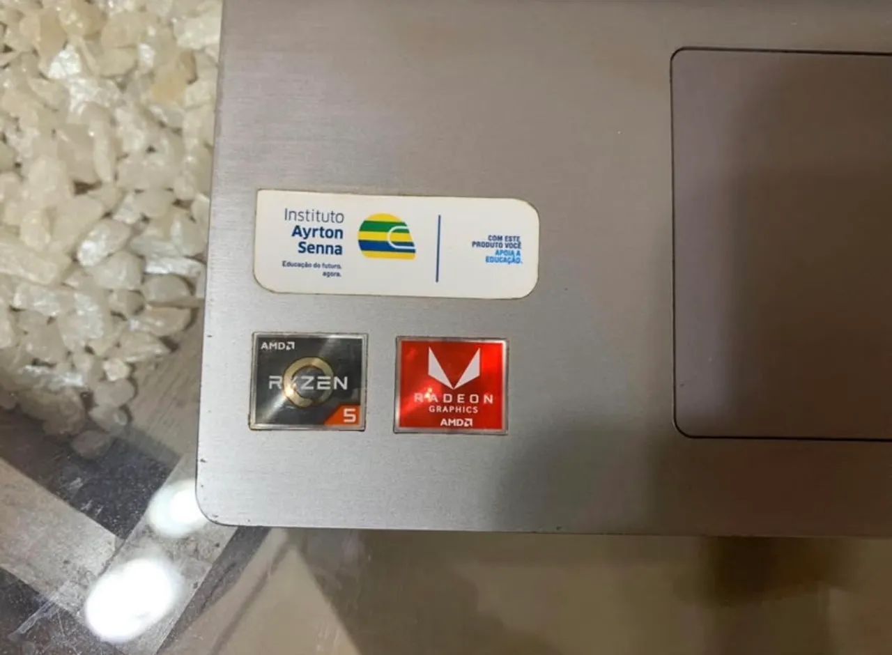 Lenovo ideapad S145 - Foto 2