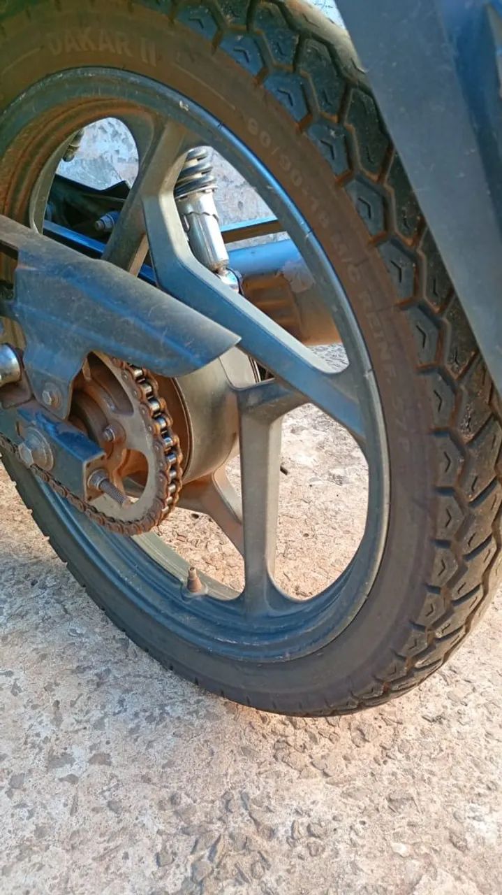Moto bem conservada  - Foto 3
