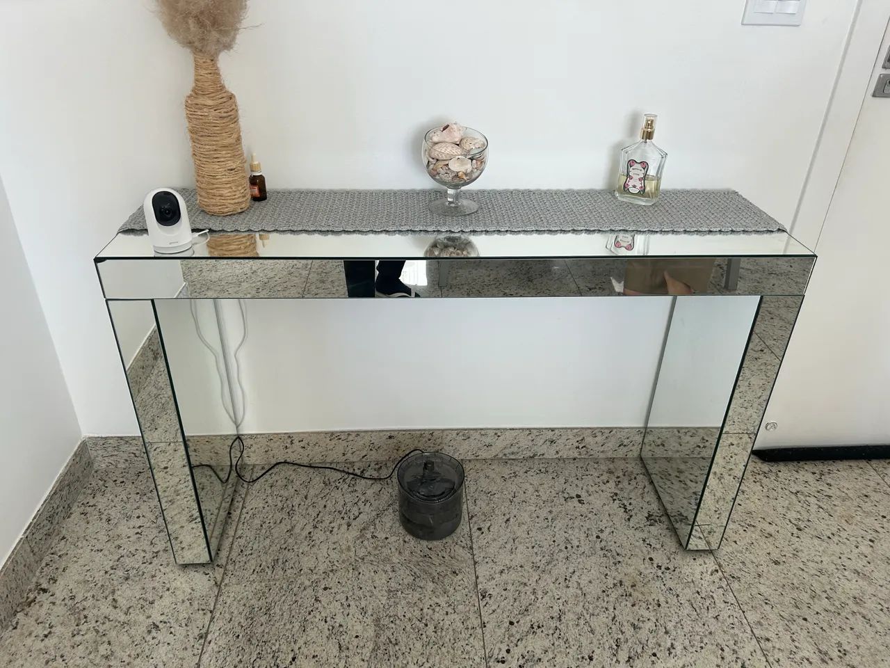 Vendo rack seminovo espelhado 