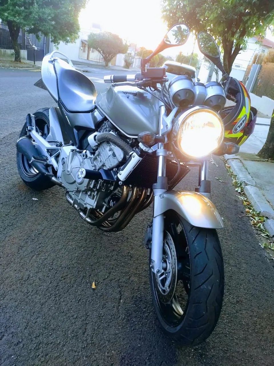 Hornet 600  - Foto 3