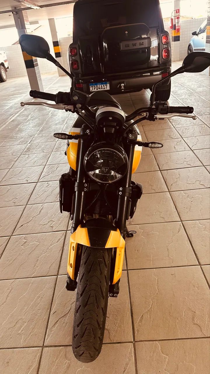 Triumph trident 660 - Foto 3