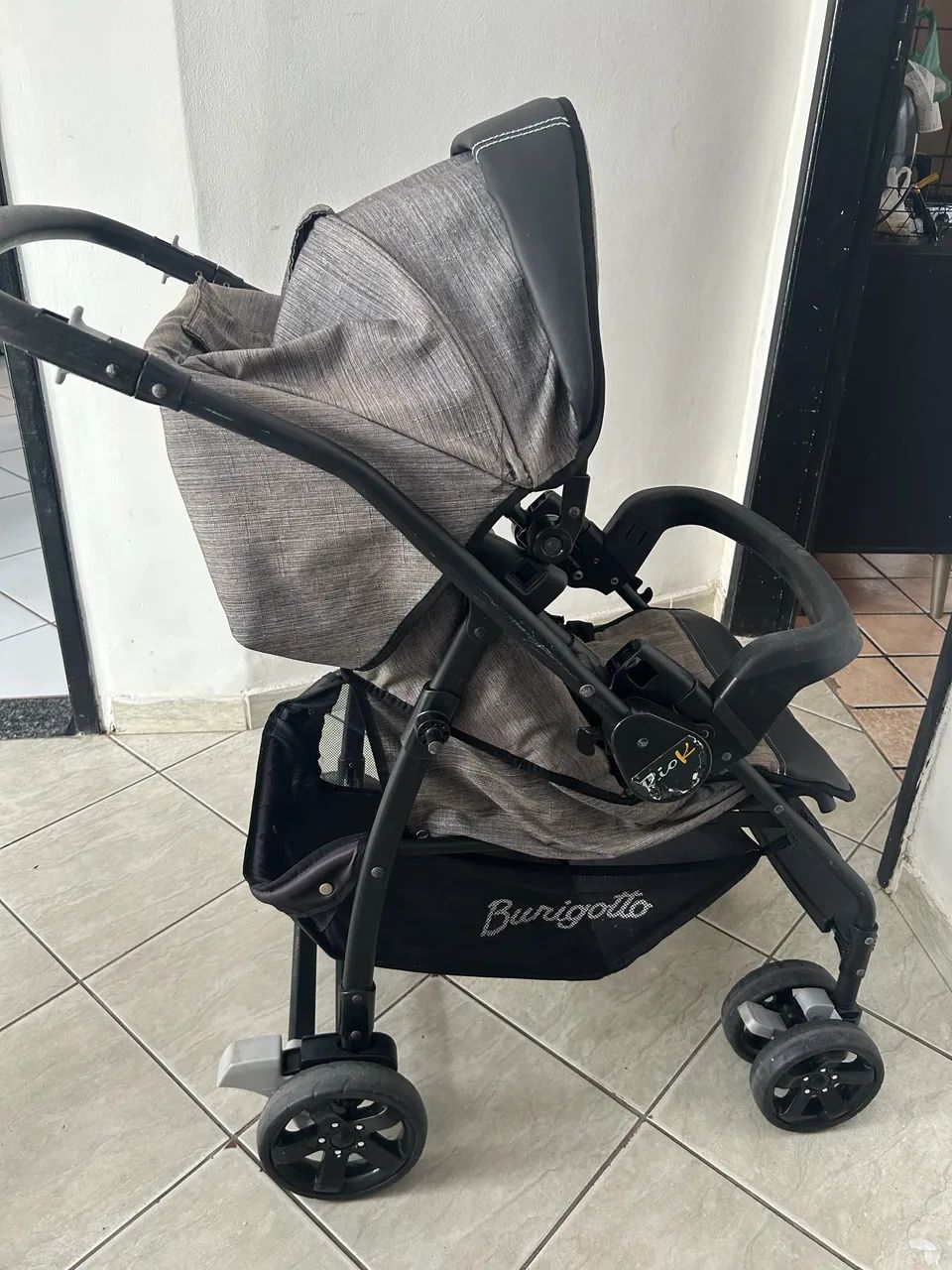 Vendo carrinho de bebê  - Foto 3