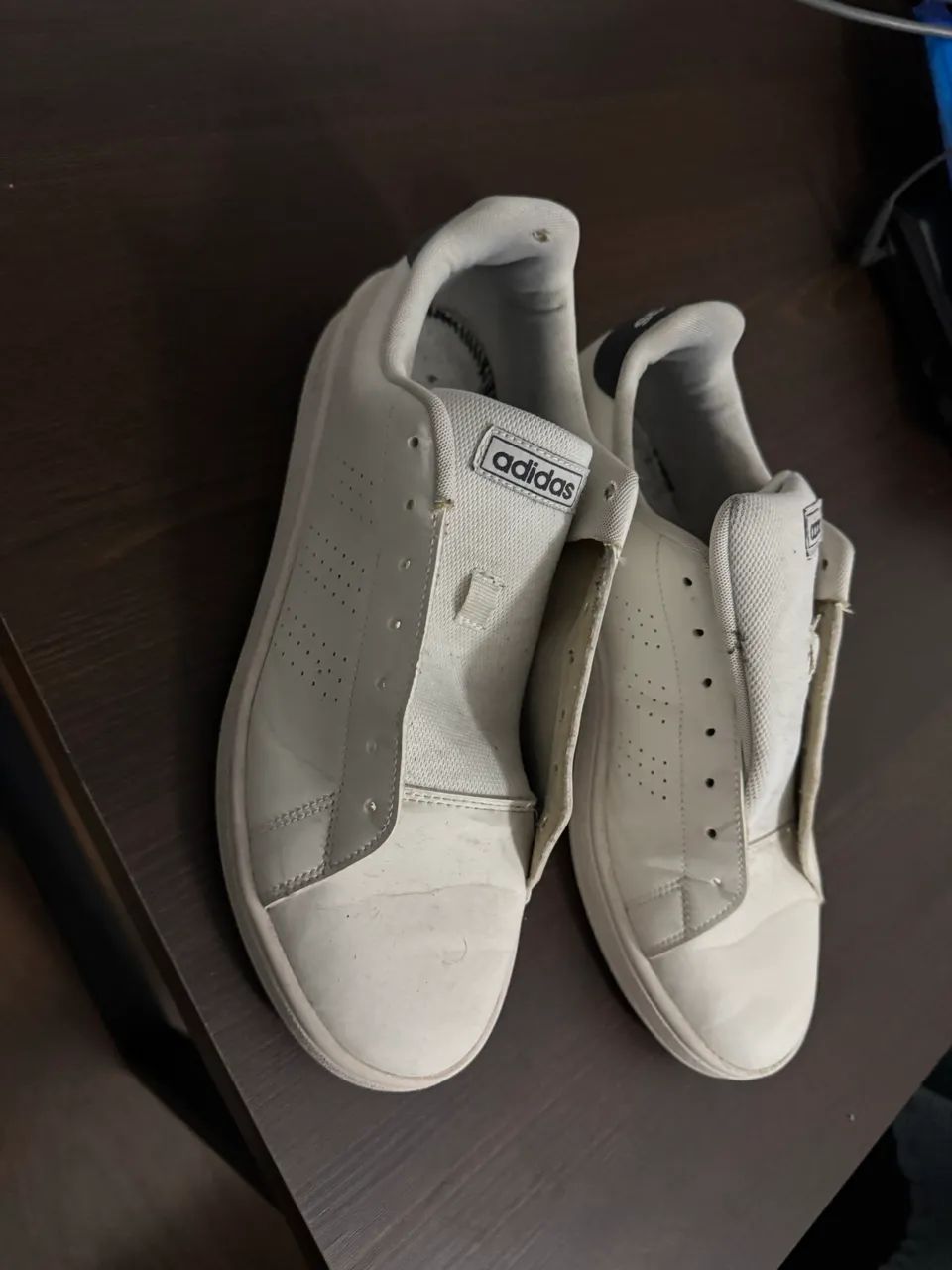 Tênis Adidas 