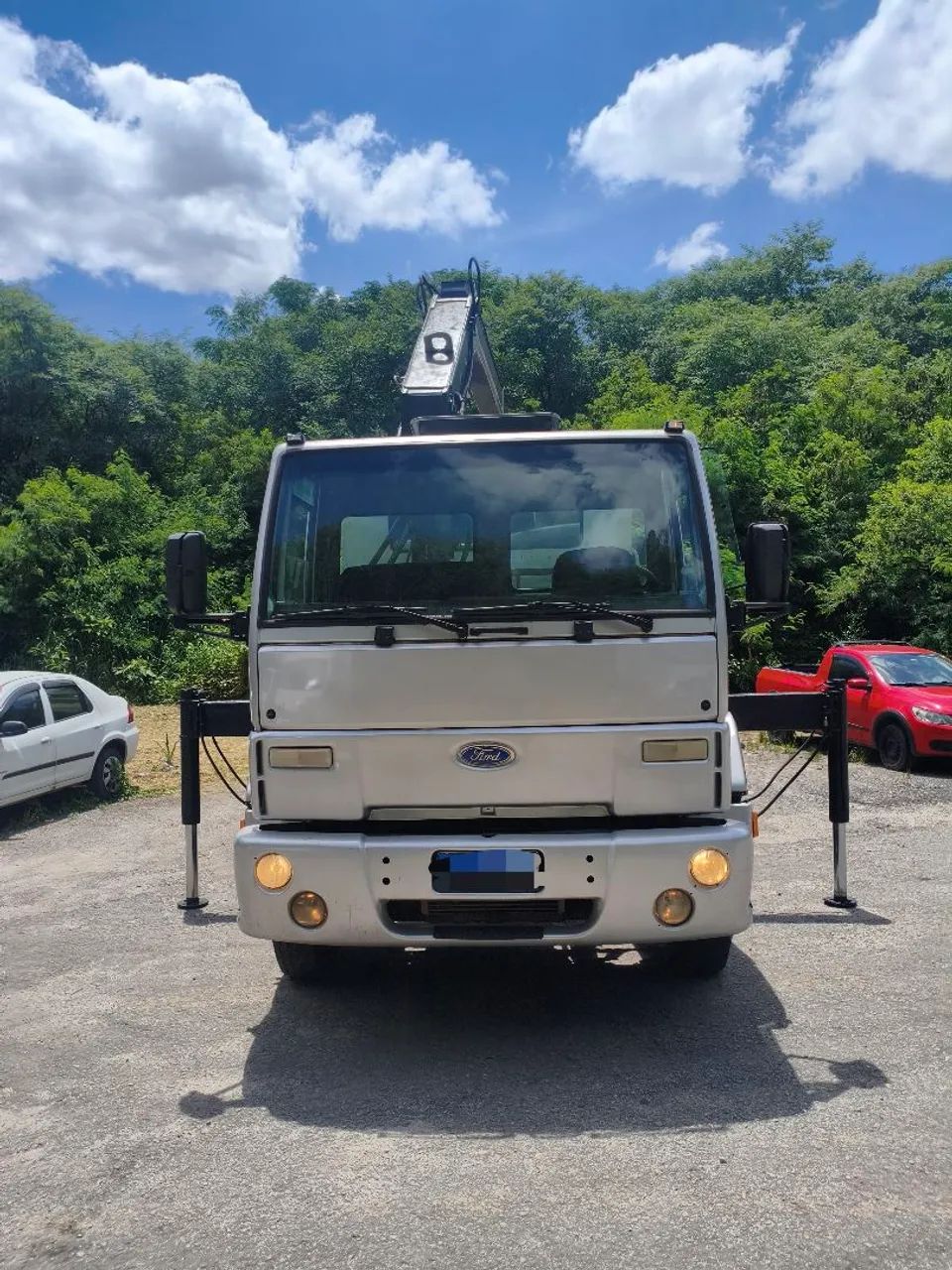 FORD CARGO 1317e - Foto 4
