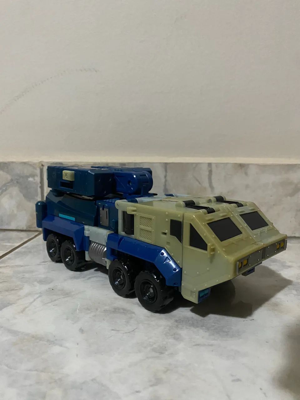 Transformers Leader Class Ultra Magnus - Foto 4