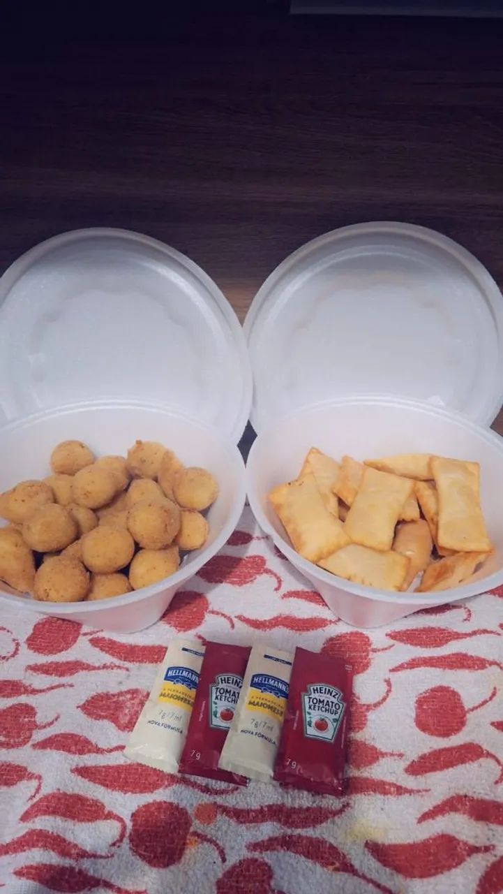 Salgadinhos para:  casa , festas e lanches *  pode pedir so 50 unid. 30 ,00. - Foto 2