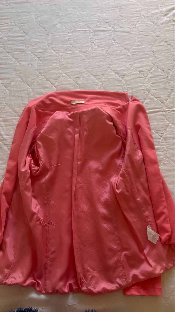 Blazer rosa coral sem uso - Foto 3