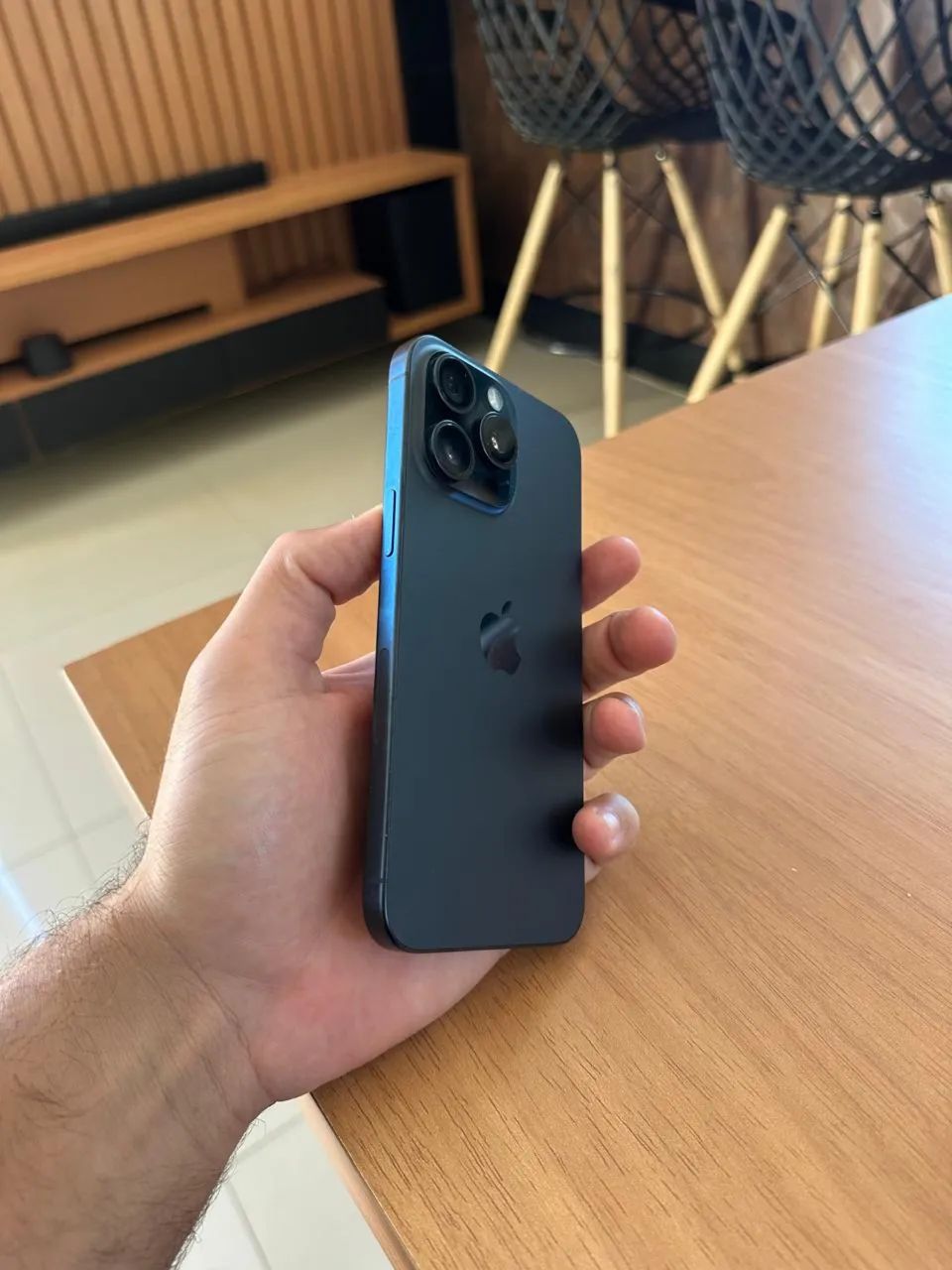 iPhone 15 pro Max 256gb azul  - Foto 5