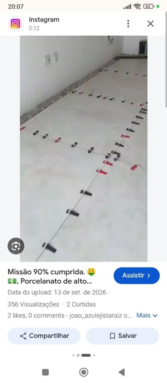 Faço serviço em acabamento de porcelanato.