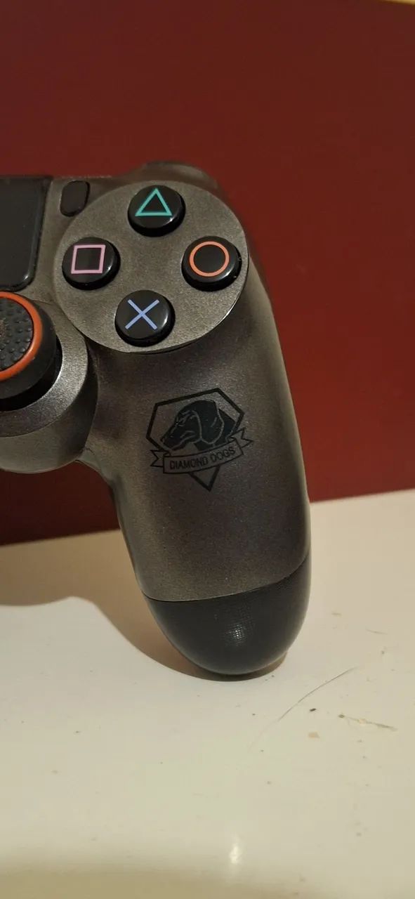 Playstation 4 Edição Metal Gear Solid. - Foto 5