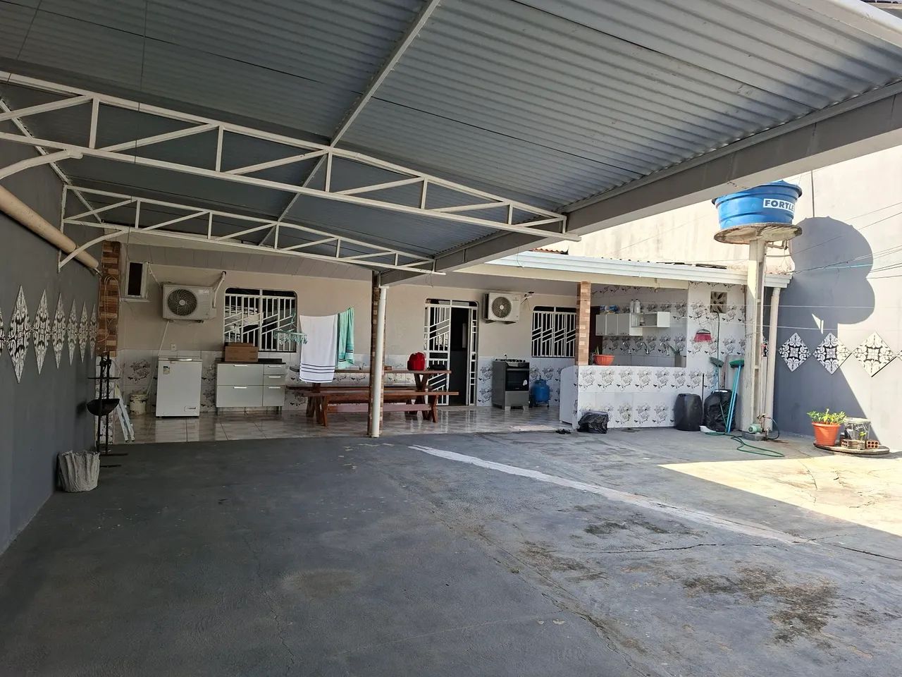 Aluga-se semi mobiliada - Foto 2