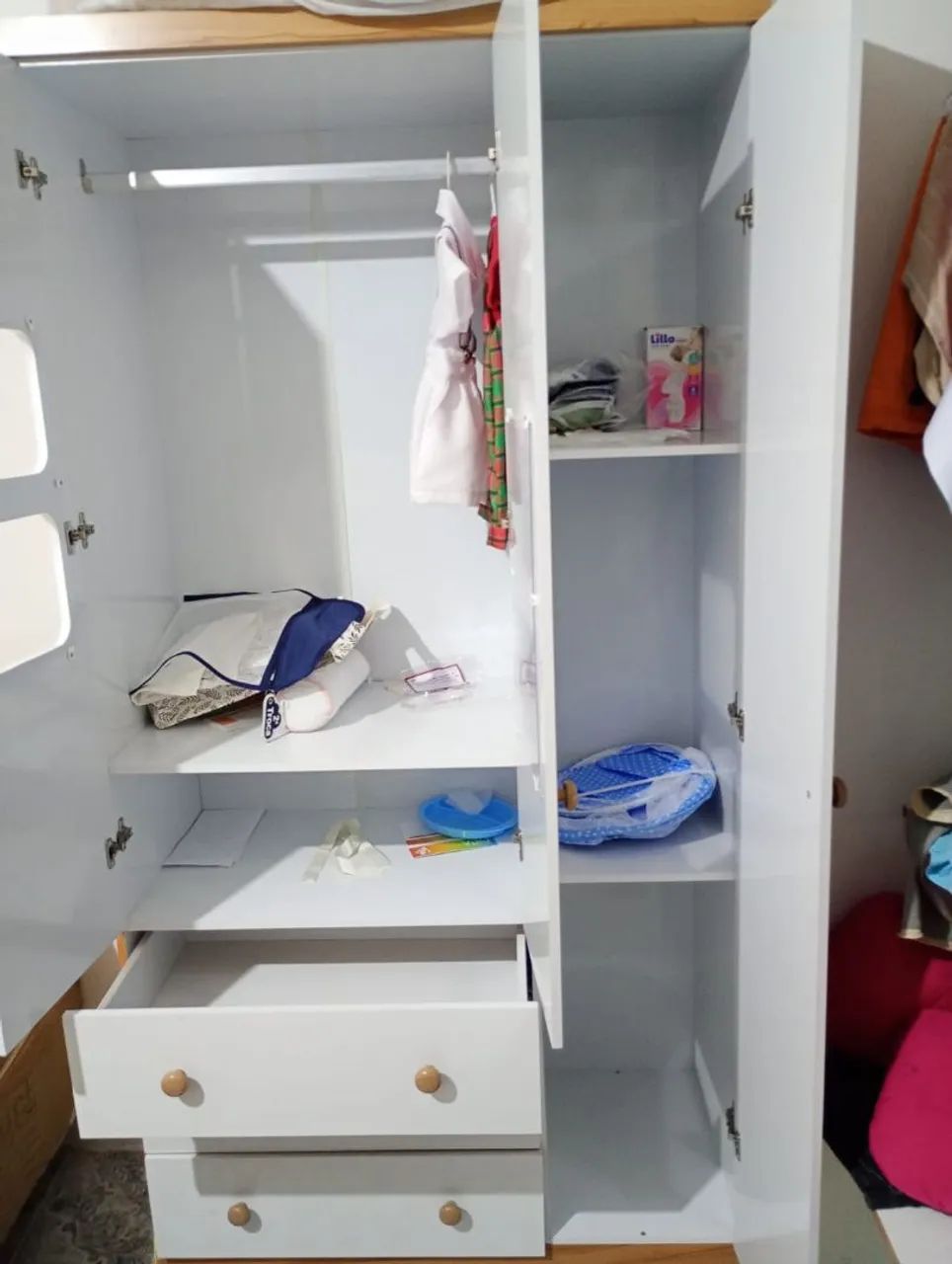 Quarto de bebê americano marquesa completo berço+cômoda+guarda roupas  - Foto 5