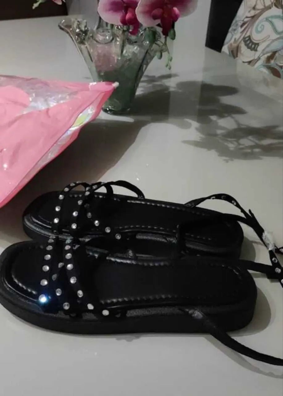 SANDÁLIA COM STRASS - Foto 3
