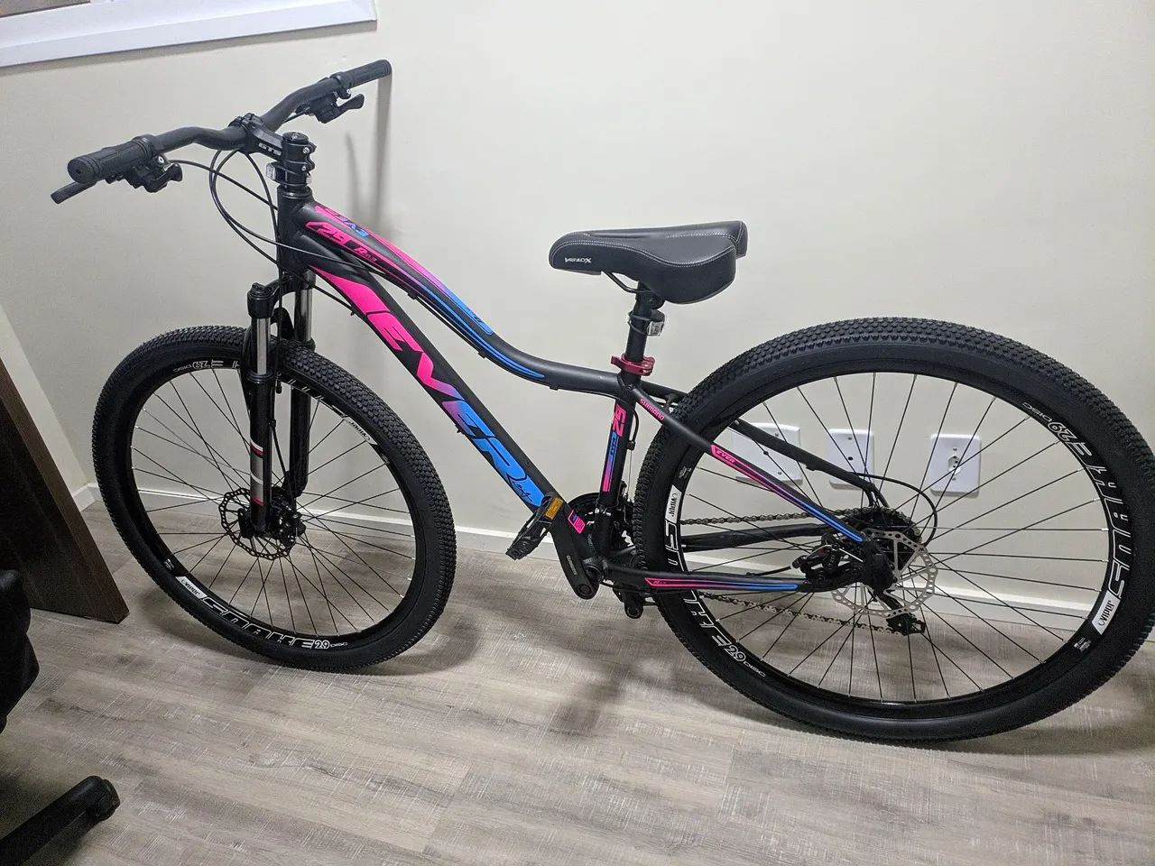 Bike 29 com 18 marchas seminova